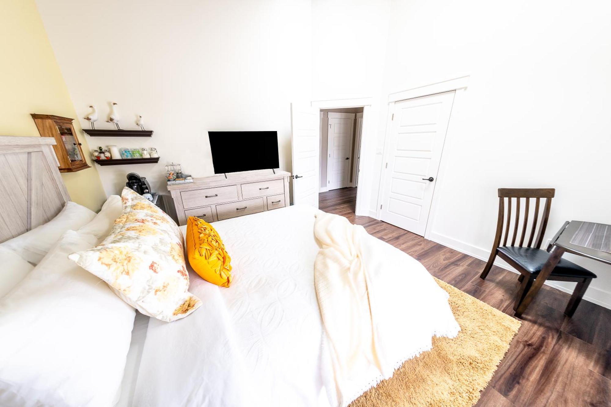 Back Home Bed And Breakfast Membertou Phòng bức ảnh